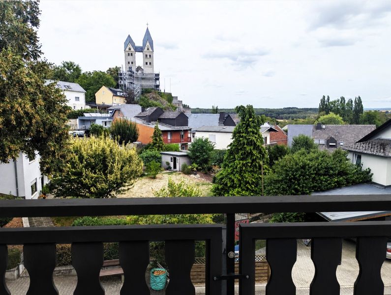 Helle 3-Zimmerwhg in Limburg-Dietkirchen mit Top Ausblick vom großen Balkon